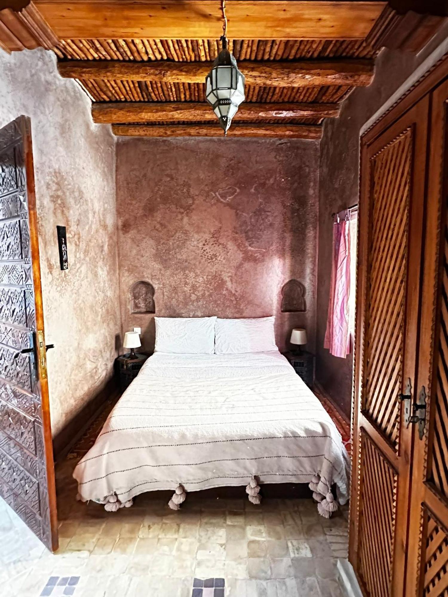 Riad La Rose Des Vents เอสเซาอิรา ห้อง รูปภาพ